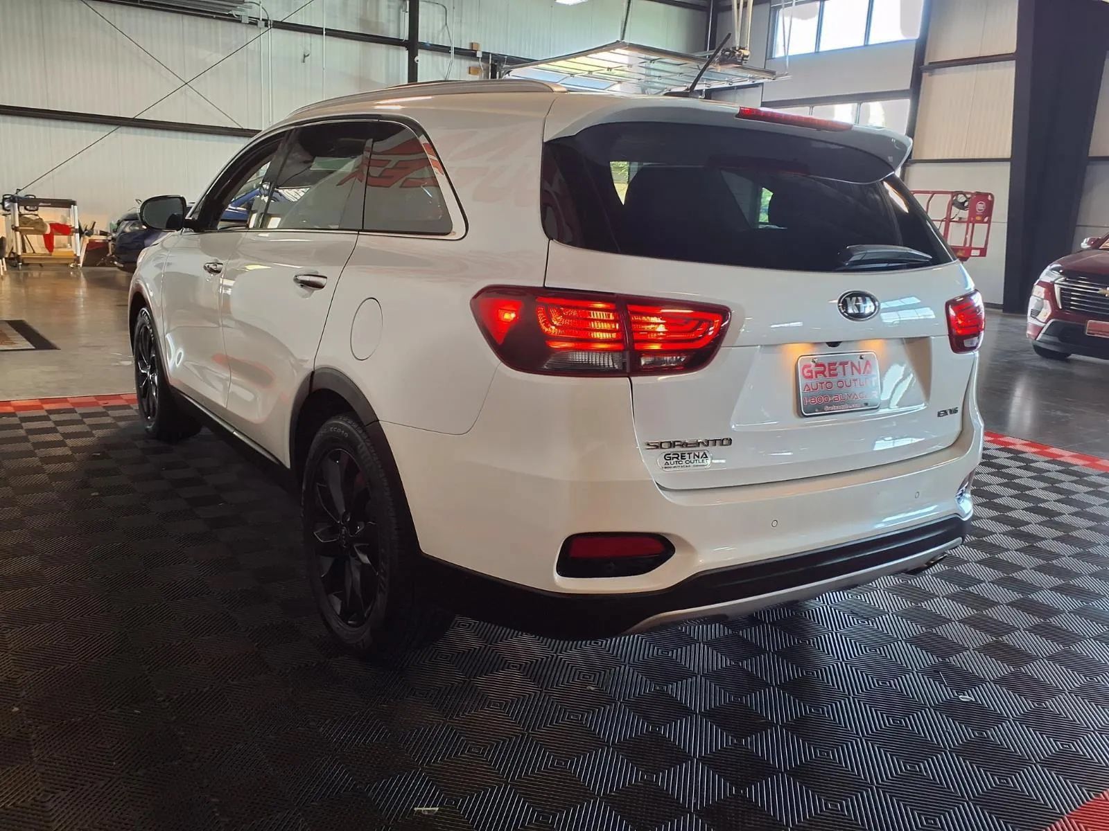 Used 2020 Kia Sorento EX FWD image 5