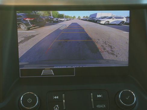 Used 2023 GMC Acadia SLE w/ Driver Convenience Package AWD/4WD image 27