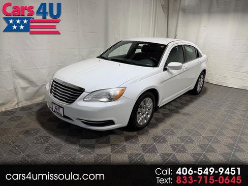 Used 2013 Chrysler 200 LX image 1