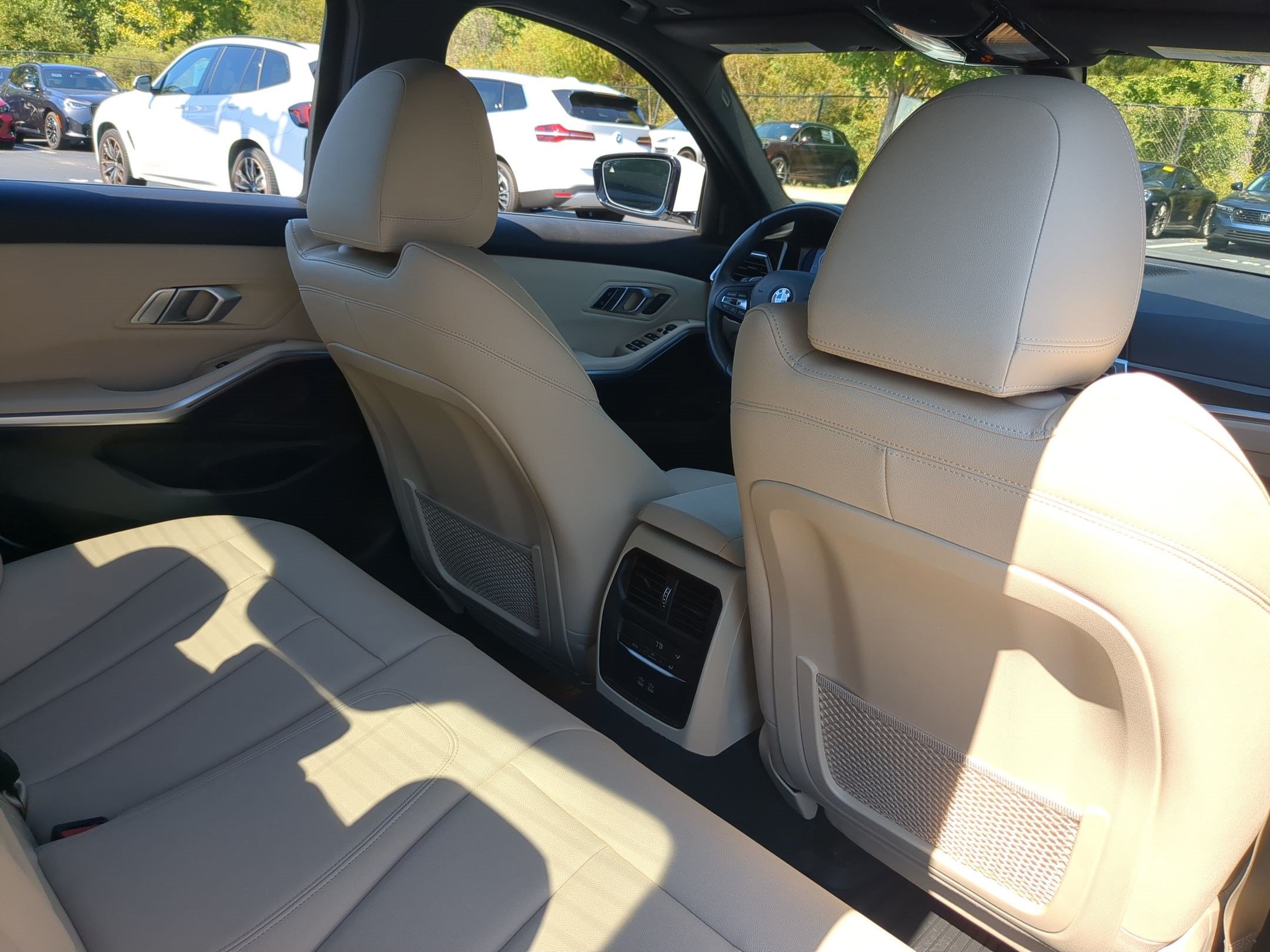Used 2021 BMW 330i Sedan w/ Premium Package RWD image 32