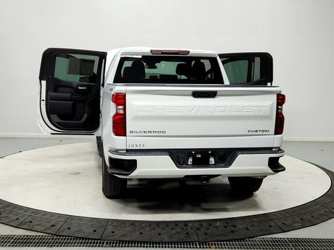 Used 2024 Chevrolet Silverado 1500 Custom image 14