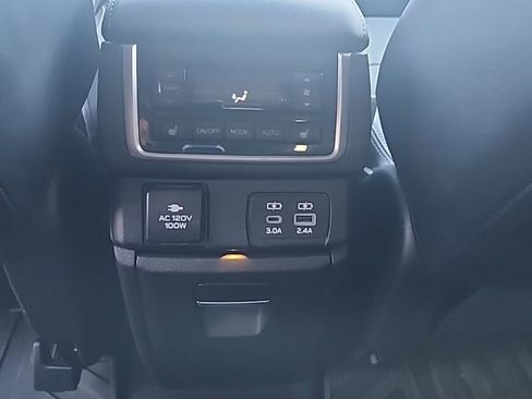 Used 2023 Subaru Ascent Touring image 11