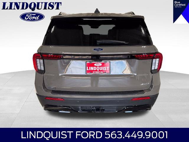 Certified 2026 Ford Explorer ST-Line w/ ST-Line Street Pack AWD/4WD image 4