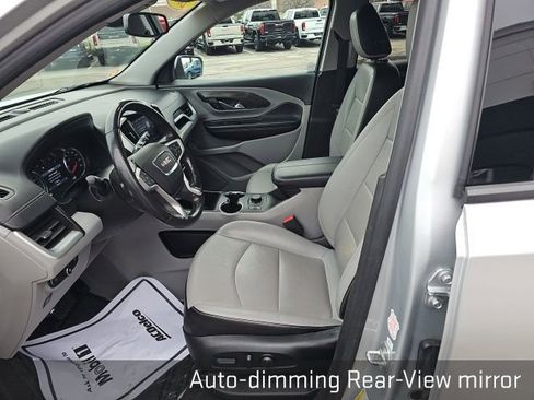 Used 2022 GMC Terrain SLT image 31
