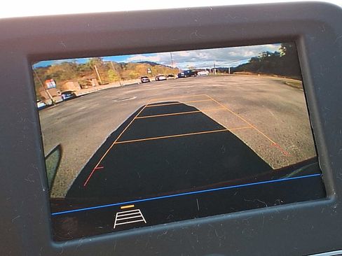 Used 2020 Chevrolet Equinox LT image 19