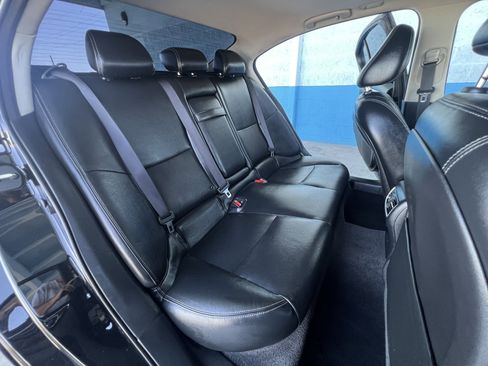 Used 2015 INFINITI Q50 Premium w/ Technology Package image 23