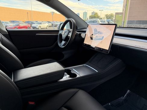 Used 2023 Tesla Model Y Performance AWD/4WD image 44