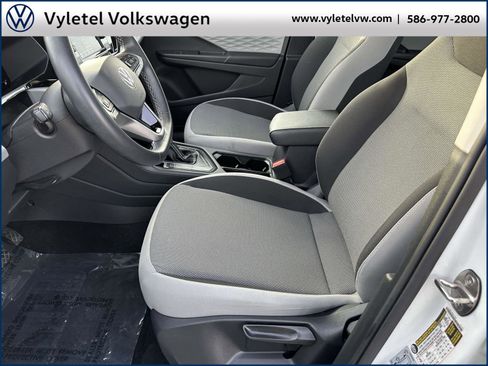Certified 2022 Volkswagen Taos S w/ IQ Drive S Package image 16