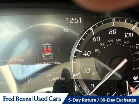Used 2022 Toyota Highlander XLE AWD/4WD image 25