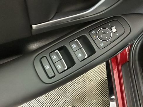 Used 2024 Hyundai Sonata SEL FWD image 11