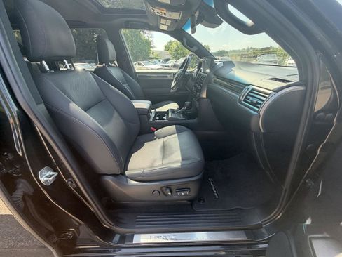 Used 2023 Lexus GX 460 Premium w/ Premium Package AWD/4WD image 37