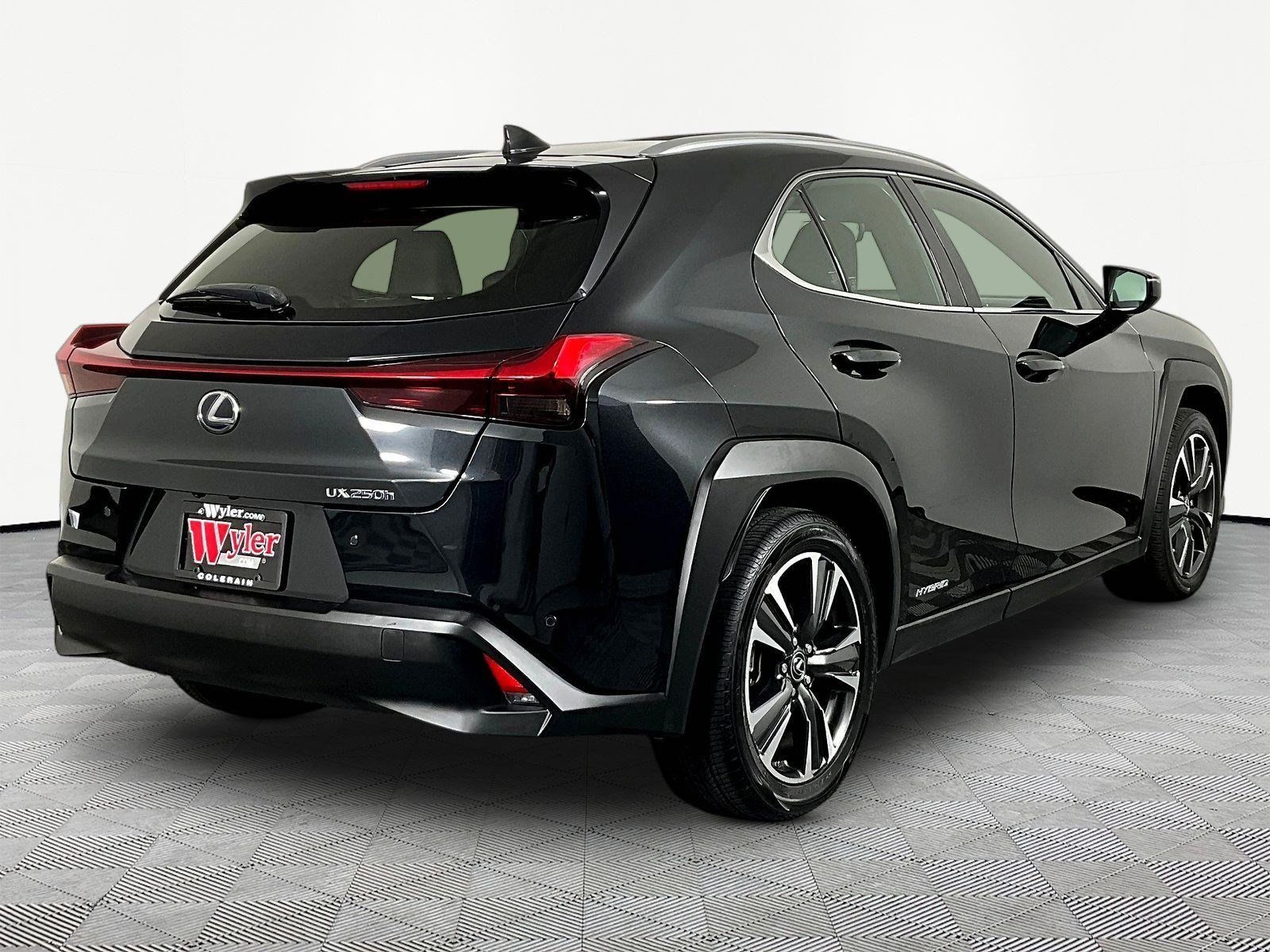 Used 2020 Lexus UX 250h w/ Premium Package AWD/4WD image 6