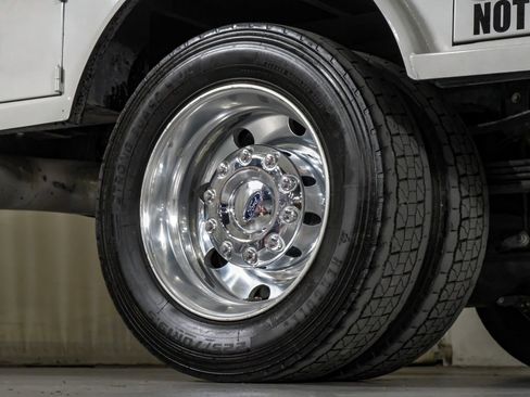 Used 2020 Ford F450 Platinum w/ FX4 Off-Road Package image 51