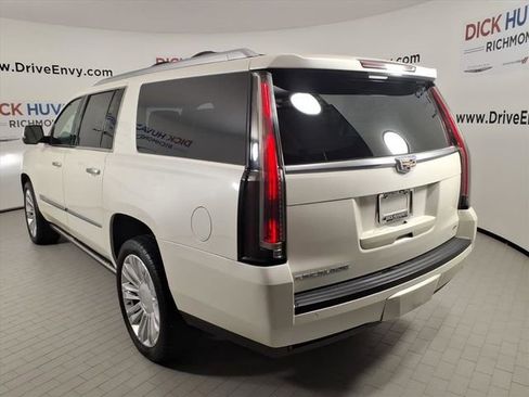 Used 2015 Cadillac Escalade ESV Platinum image 4