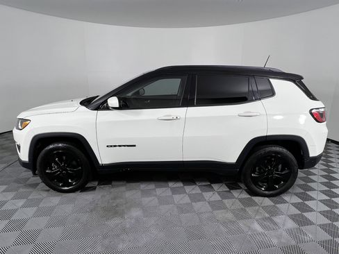 Used 2018 Jeep Compass Latitude w/ Popular Equipment Group image 8