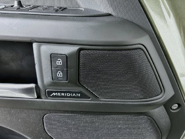 New 2025 Land Rover Defender 130 S AWD/4WD image 20
