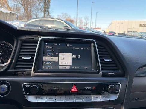 Used 2018 Hyundai Sonata Limited w/ Ultimate Package 07 image 26