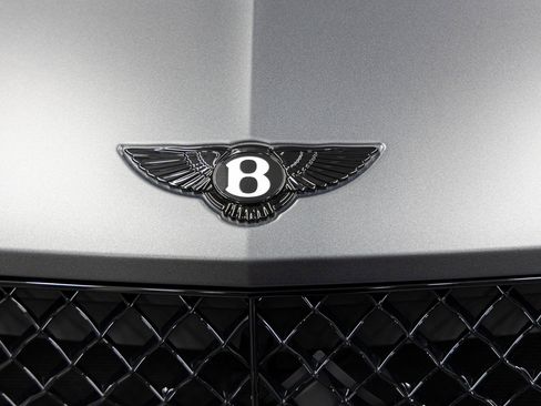 Used 2026 Bentley Bentayga Speed image 11