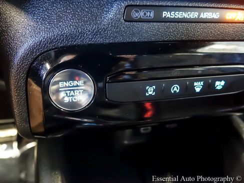 Certified 2024 Ford Escape ST-Line w/ Tech Pack #1 FWD image 17