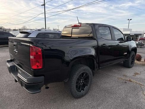 Used 2020 Chevrolet Colorado Z71 w/ Z71 Midnight Edition AWD/4WD image 4