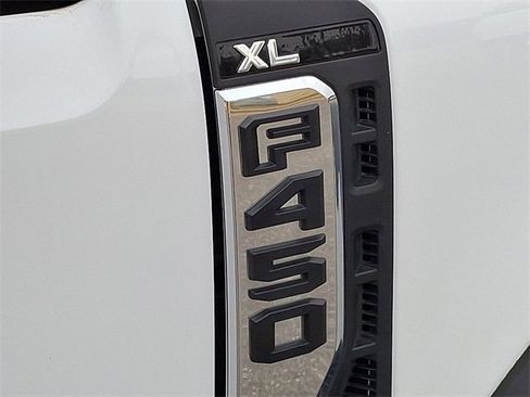 Used 2024 Ford F450 XL w/ Snow Plow Prep Package image 20
