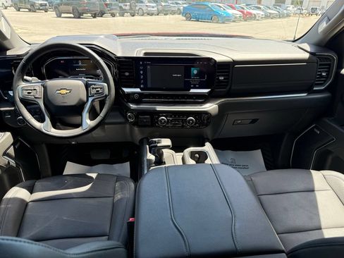 Used 2024 Chevrolet Silverado 1500 LTZ w/ Technology Package AWD/4WD image 17