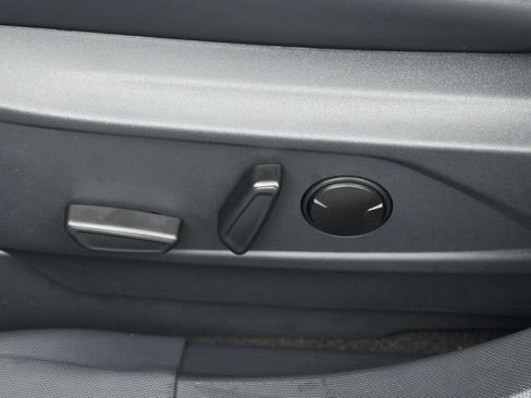Used 2025 Ford Mustang Mach-E Select RWD image 9