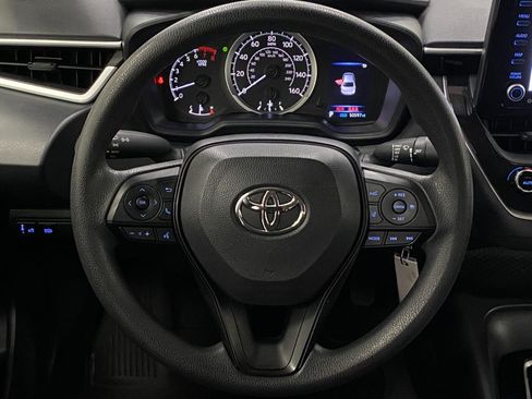 Used 2022 Toyota Corolla LE FWD image 14