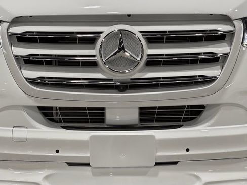 New 2025 Mercedes-Benz Sprinter 2500 image 25