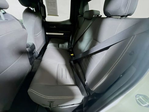 Certified 2024 Toyota Tacoma TRD Off-Road image 22