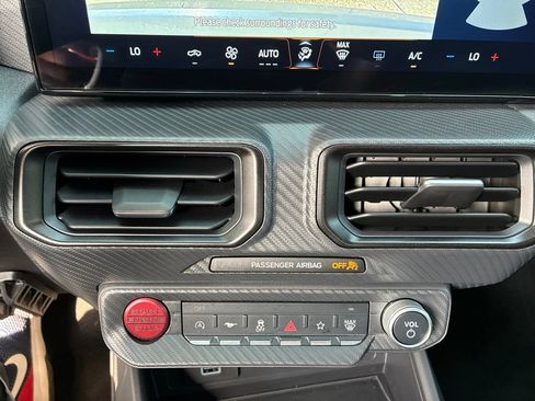 Used 2025 Ford Mustang Coupe RWD image 26