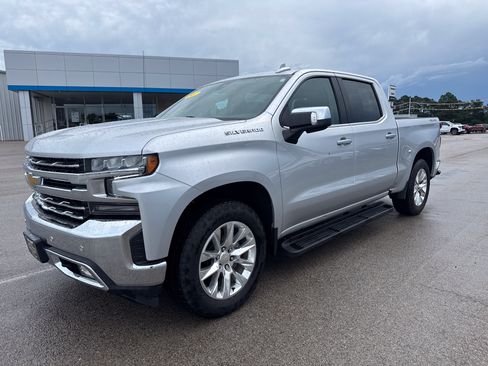 Used 2021 Chevrolet Silverado 1500 LTZ w/ Safety Package II AWD/4WD image 1