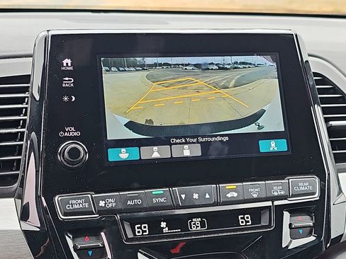 Used 2023 Honda Odyssey Sport image 29