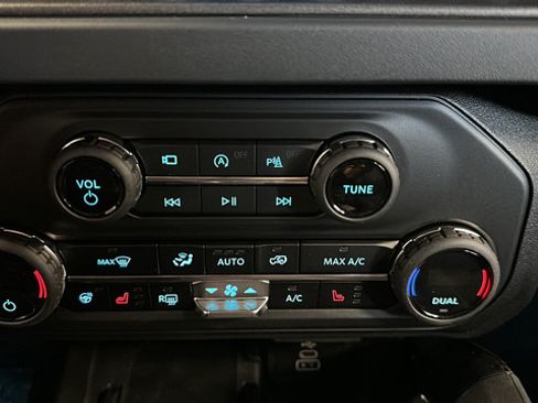 New 2026 Ford Bronco Raptor AWD/4WD image 18
