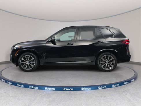 New 2026 BMW X5 xDrive40i w/ M Sport Package image 8