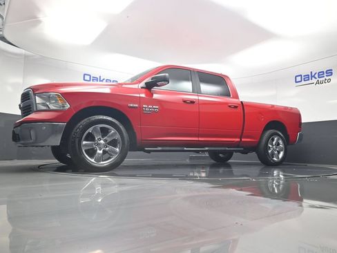 Used 2019 RAM 1500 Big Horn AWD/4WD image 41