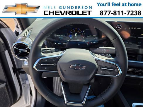 New 2026 Chevrolet Equinox LT w/ Convenience Package II AWD/4WD image 27