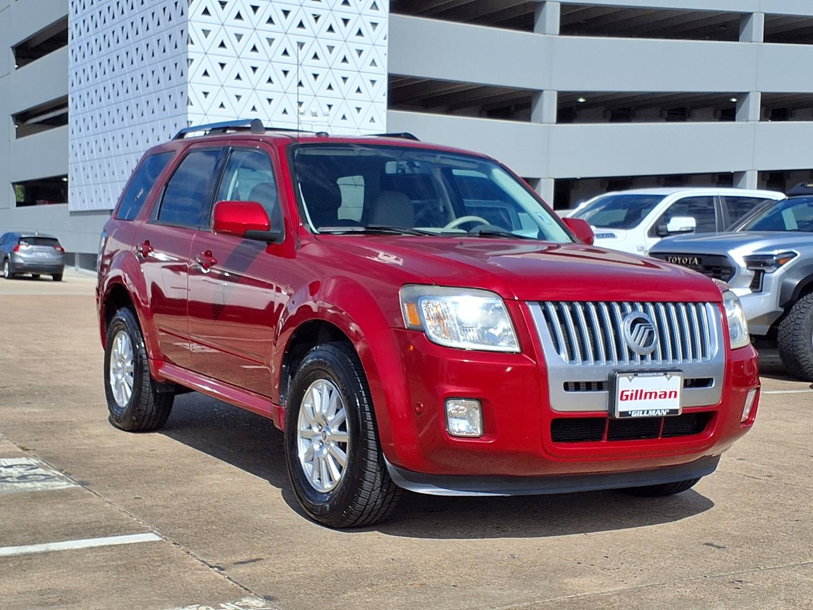 Used 2010 Mercury Mariner Premier FWD image 2