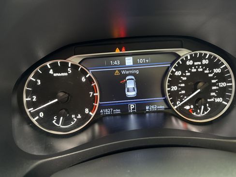 Used 2024 Nissan Altima 2.5 SL image 10