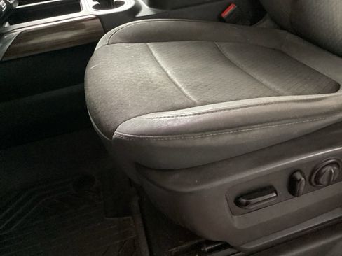 Used 2021 Chevrolet Silverado 1500 RST AWD/4WD image 11