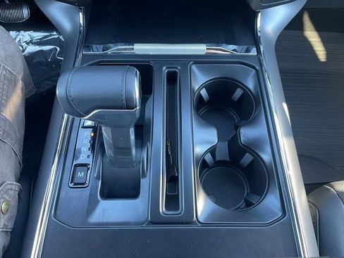 New 2025 Ford F150 Lariat w/ Equipment Group 502A High image 39