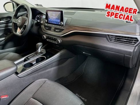 Used 2023 Nissan Altima 2.5 SV image 27