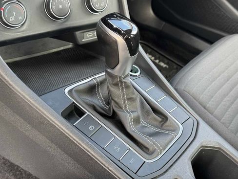 Used 2024 Volkswagen Jetta S FWD image 27