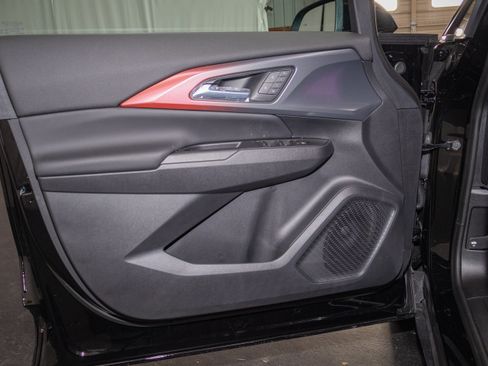 New 2026 Chevrolet Equinox EV RS image 8