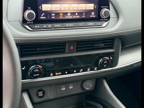 New 2026 Nissan Rogue SV w/ Cold Weather Package FWD image 20