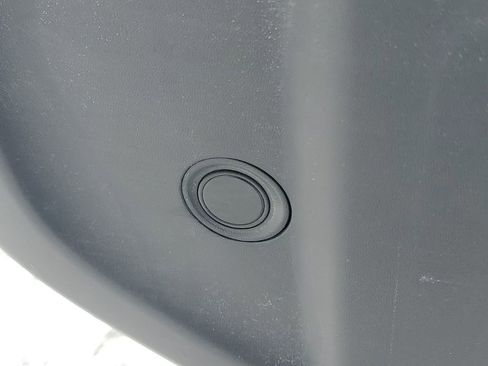 Used 2025 Jeep Wrangler Unlimited Sahara w/ Safety Group image 31