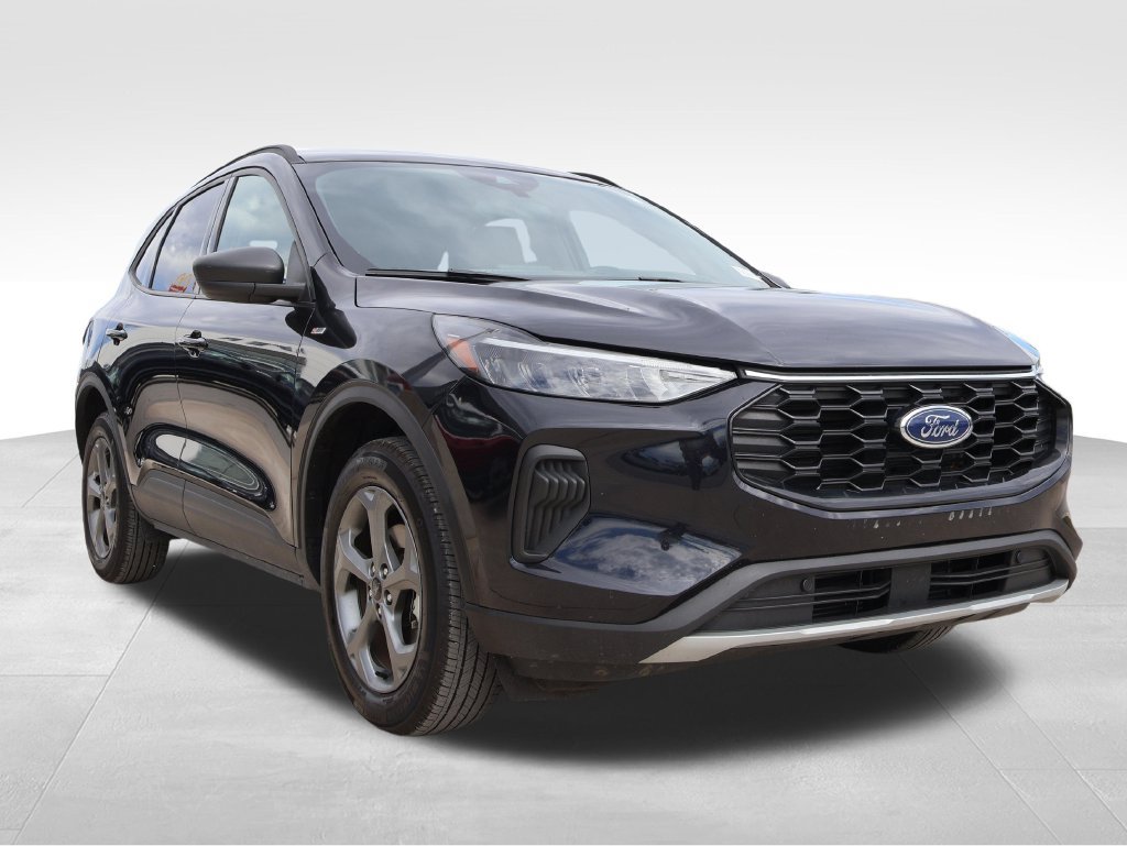 Certified 2025 Ford Escape ST-Line AWD/4WD image 7