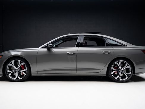 Used 2024 Audi S6 Premium Plus w/ Premium Plus Package image 18