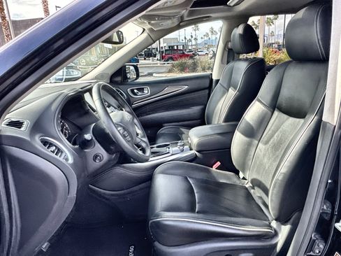 Used 2019 INFINITI QX60 Luxe w/ Essential Package image 10