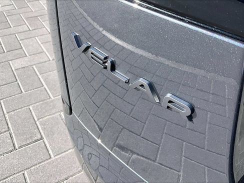 Used 2026 Land Rover Range Rover Velar Dynamic SE AWD/4WD image 8